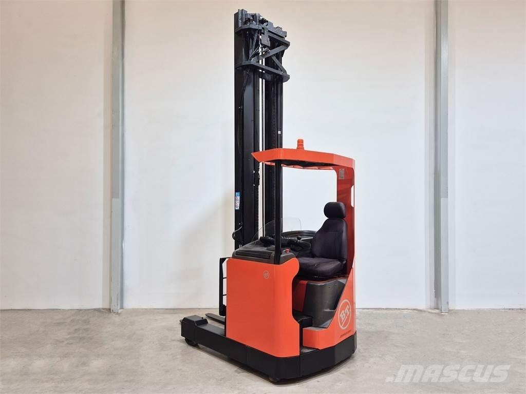 BT RRB 3 Reach truck - depo içi istif araçları