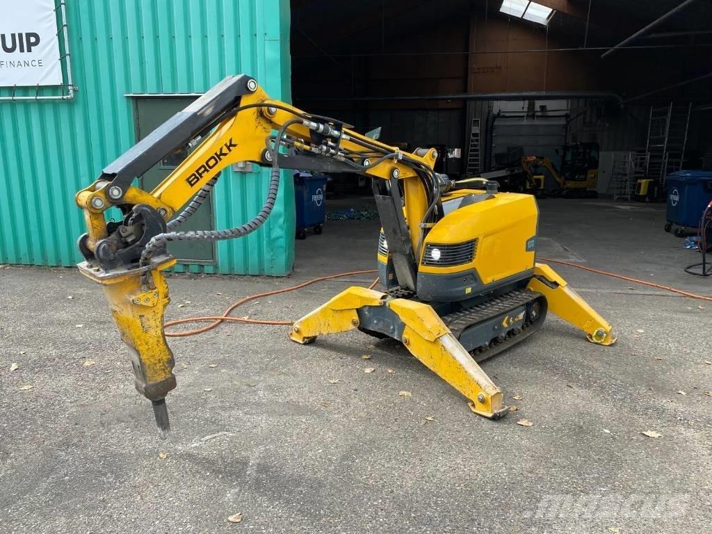 Brokk 170 Yıkım ekskavatörleri