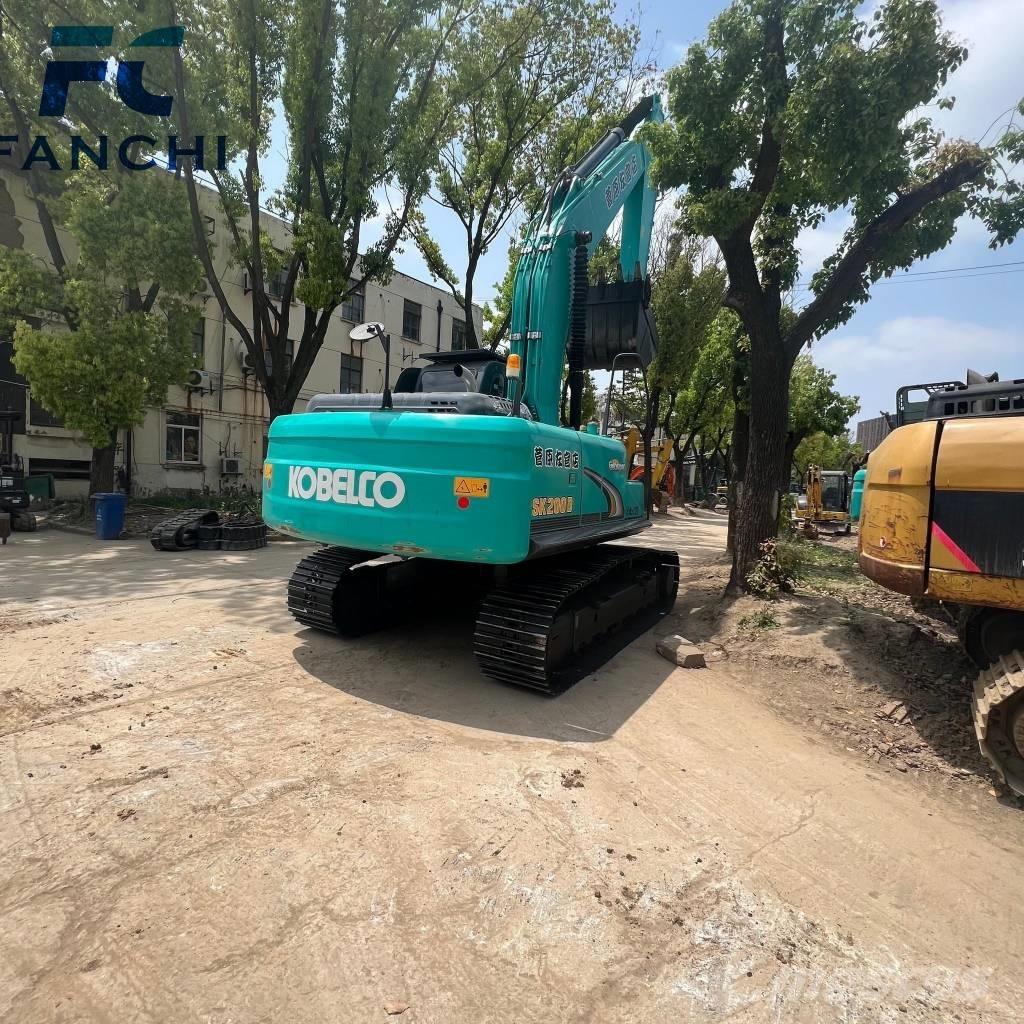 Kobelco SK 200 Paletli ekskavatörler