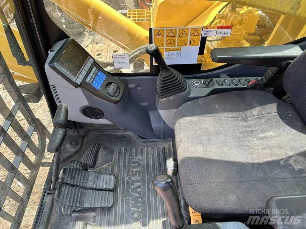 Komatsu PC 850SE Amfibi Ekskavatörler