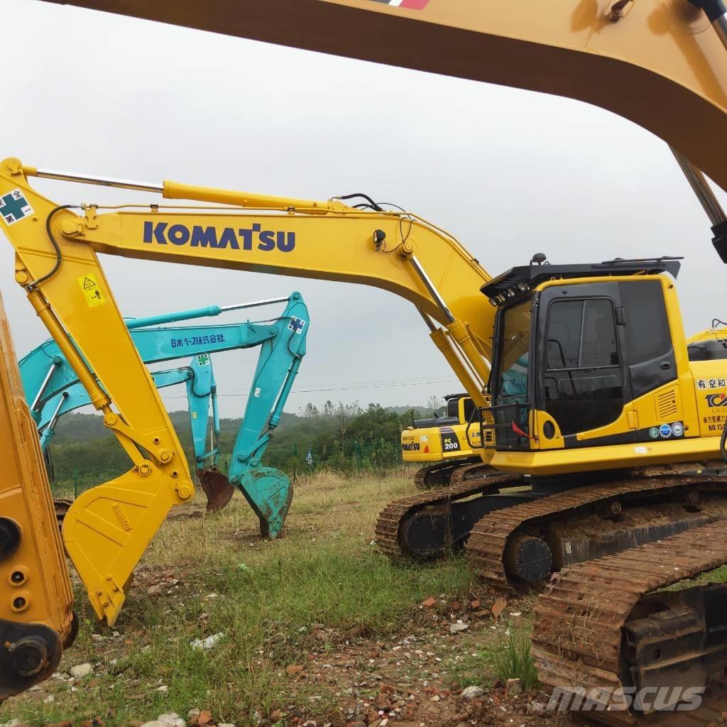 Komatsu PC200-8 Paletli ekskavatörler