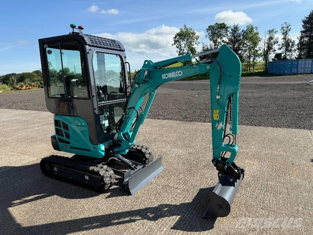 Kobelco SK 17 SR-3 Mini ekskavatörler, 7 tona dek