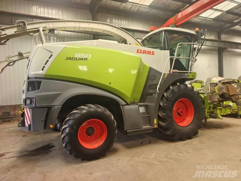 CLAAS Jaguar 850 Kendi yürür silaj makinalari