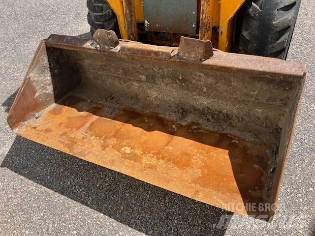 Gehl SL4240 Skid steer loderler