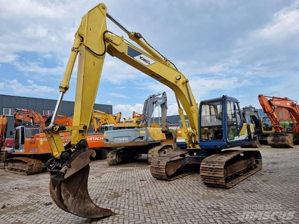 Kobelco SK 150 LC Paletli ekskavatörler