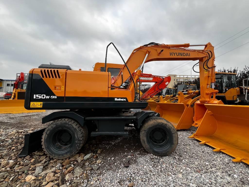 Hyundai 150W-7 Lastik tekerli ekskavatörler
