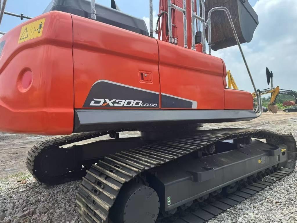 Doosan DX300-9C Paletli ekskavatörler