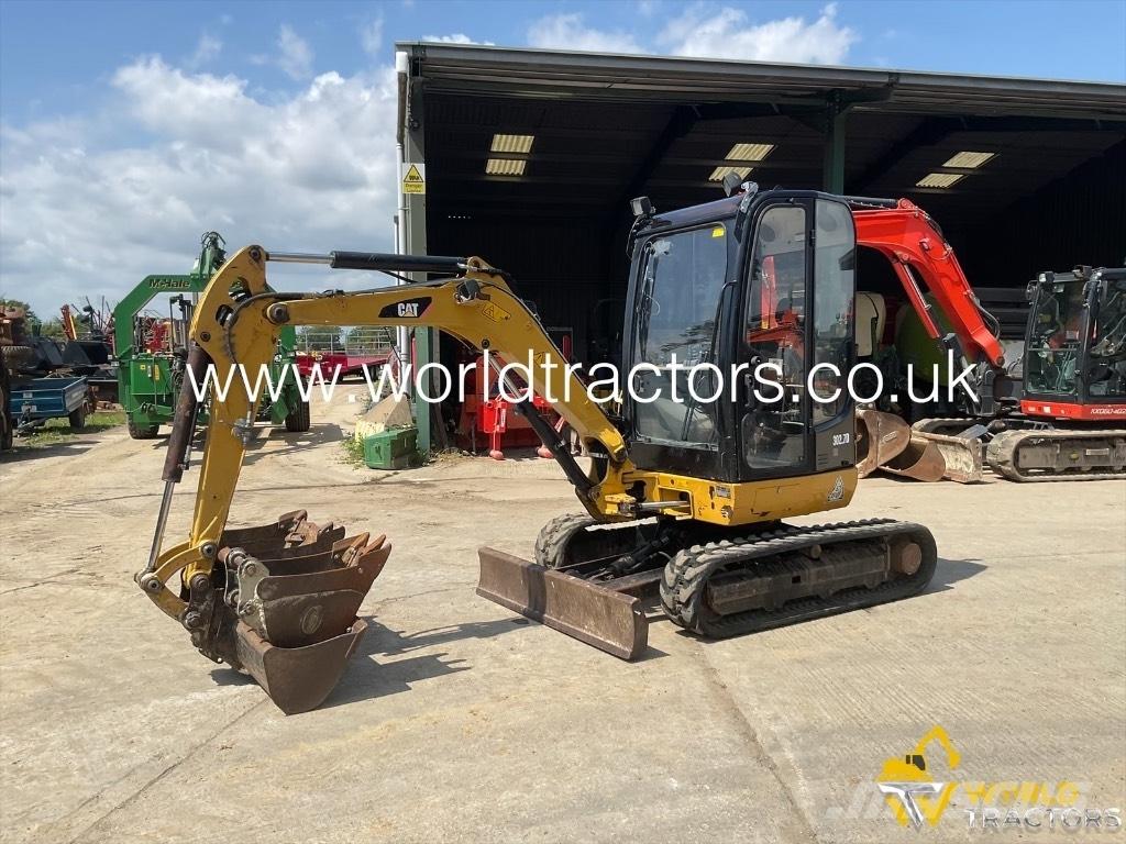 CAT 302.7 D Mini ekskavatörler, 7 tona dek