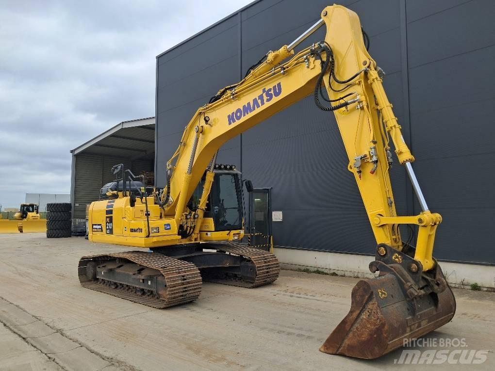 Komatsu PC210LCI-11 Paletli ekskavatörler