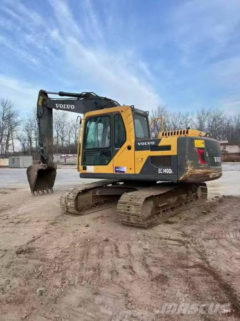 Volvo EC 140 DL Paletli ekskavatörler