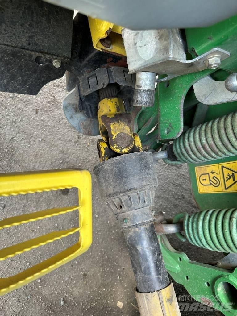 John Deere 8600 Kendi yürür silaj makinalari