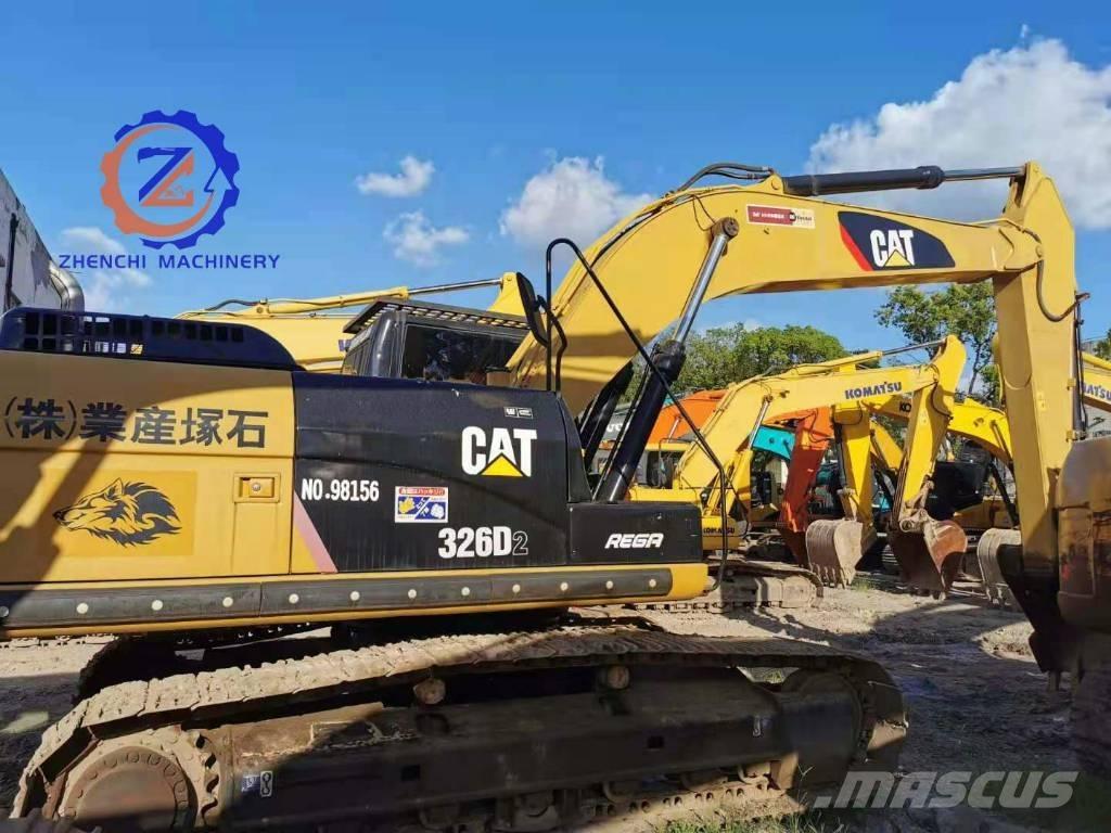CAT 326 D Paletli ekskavatörler