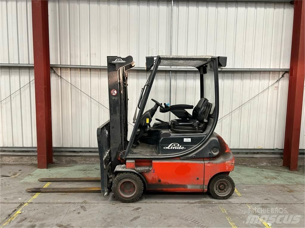 Linde E18P-02 Elektrikli forkliftler