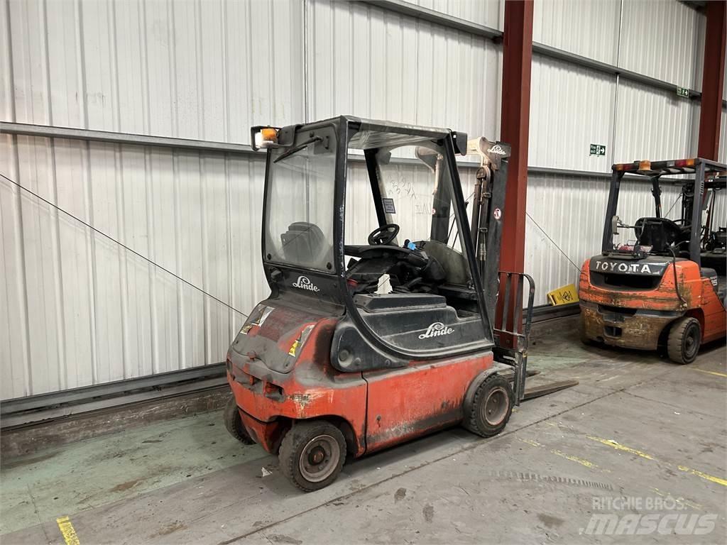 Linde E18P-02 Elektrikli forkliftler