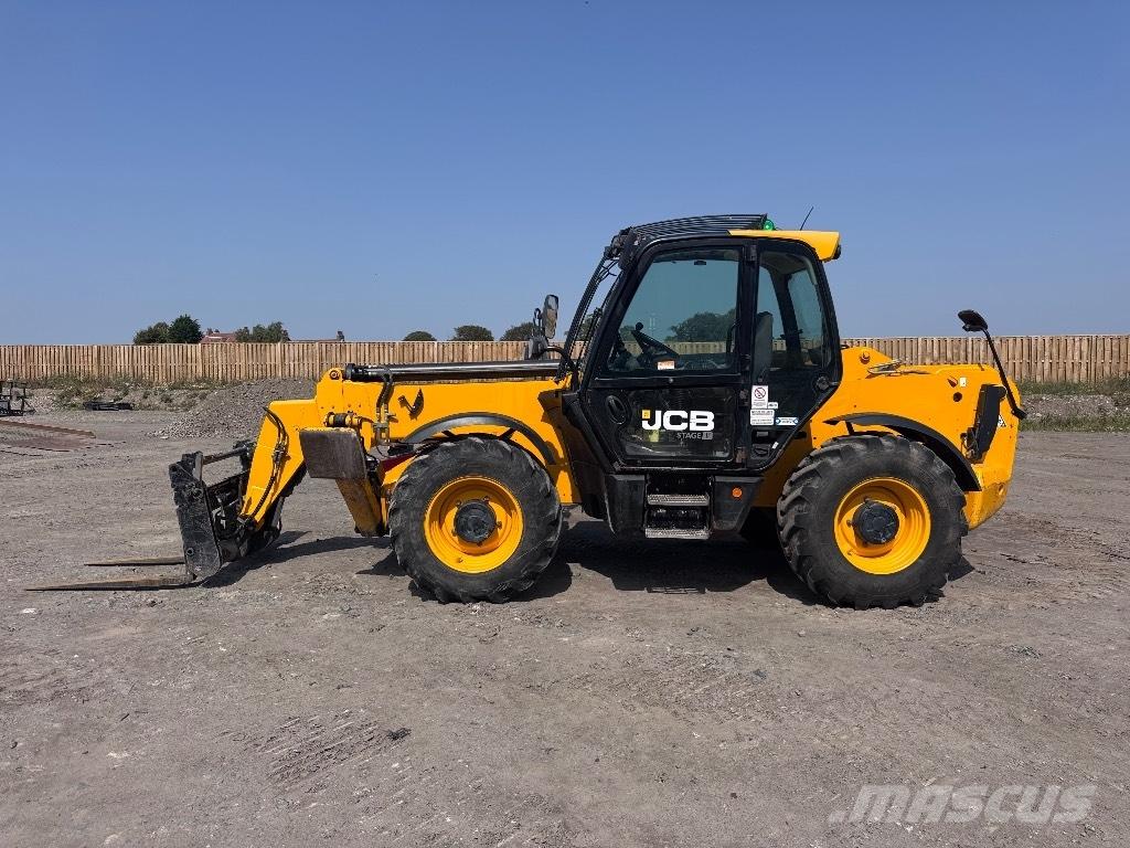 JCB 540-140 Teleskopik yükleyiciler