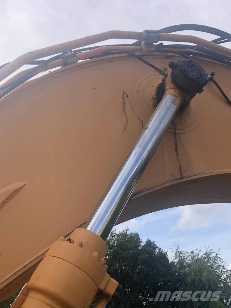 Hyundai R180LC-9A Paletli ekskavatörler