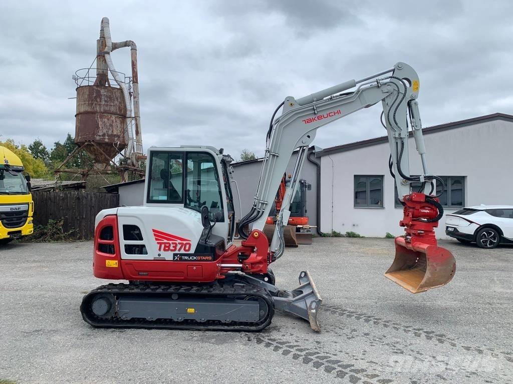 Takeuchi TB 370 Midi ekskavatörler 7 - 12 t