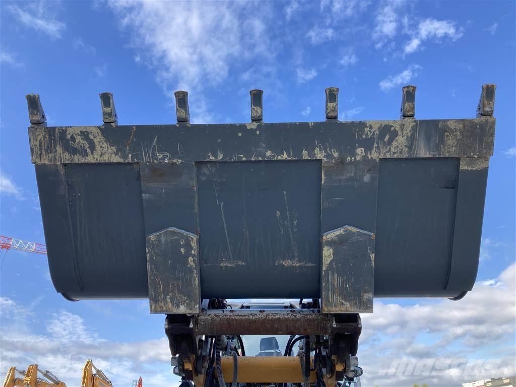 Liebherr L 538 Tekerlekli yükleyiciler