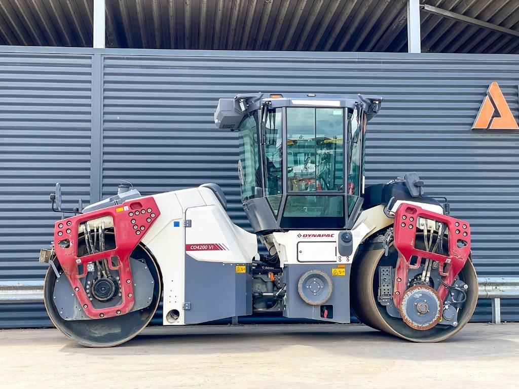 Dynapac CO4200 VI Çift tamburlu silindirler