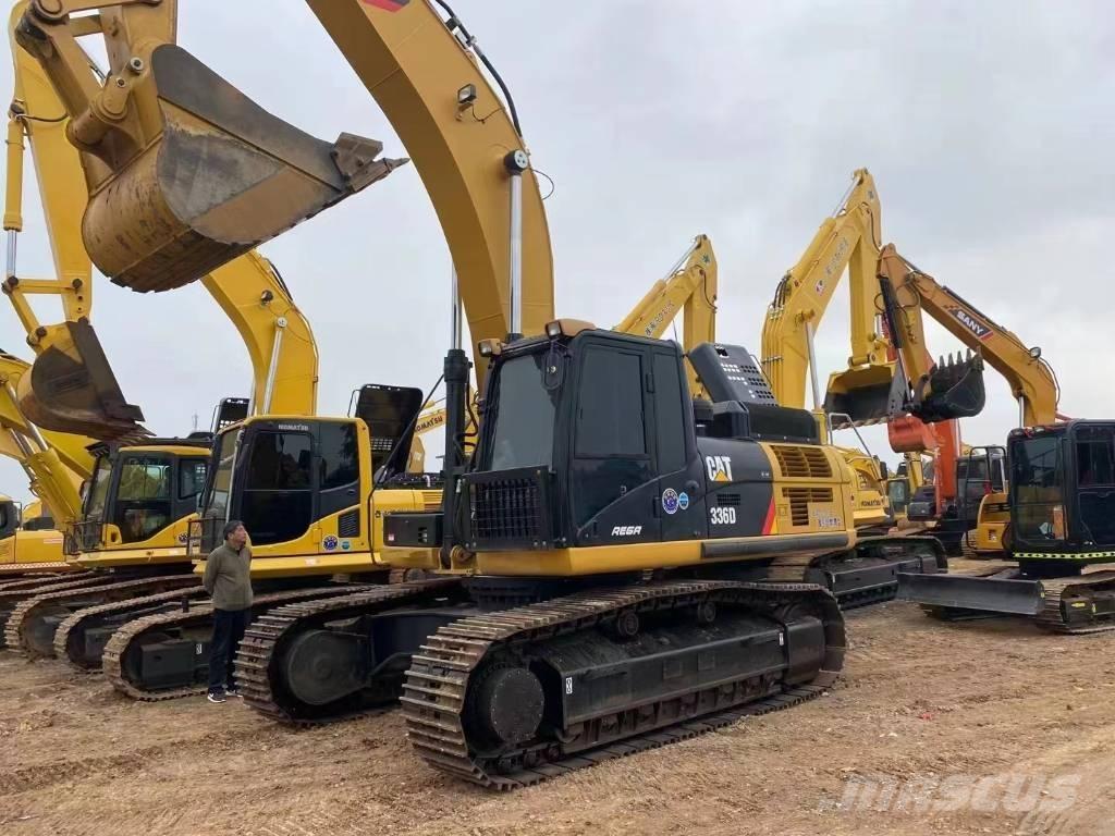 CAT 336 D Paletli ekskavatörler