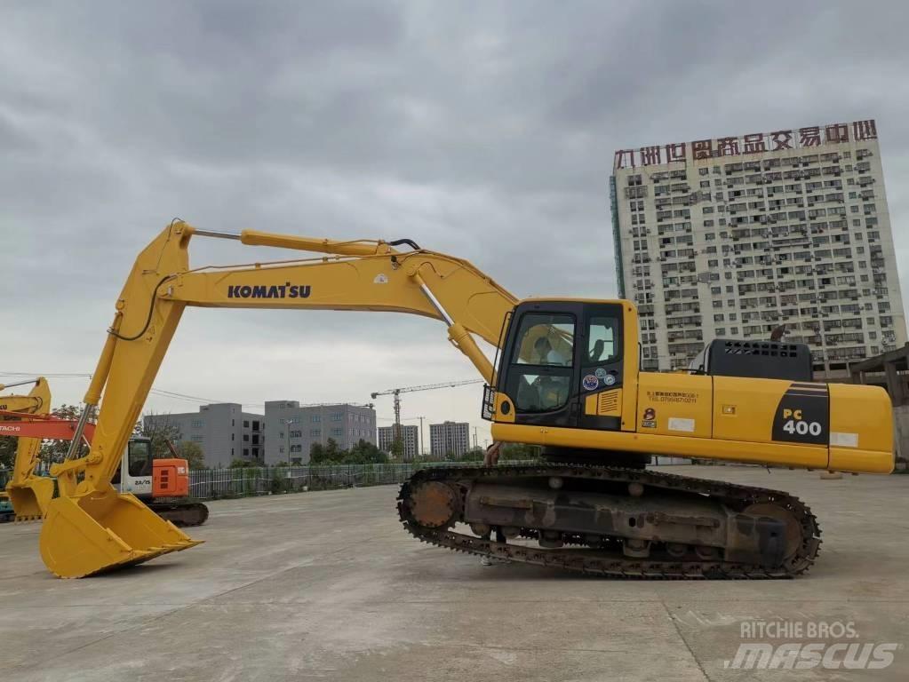 Komatsu PC 400-8 Paletli ekskavatörler