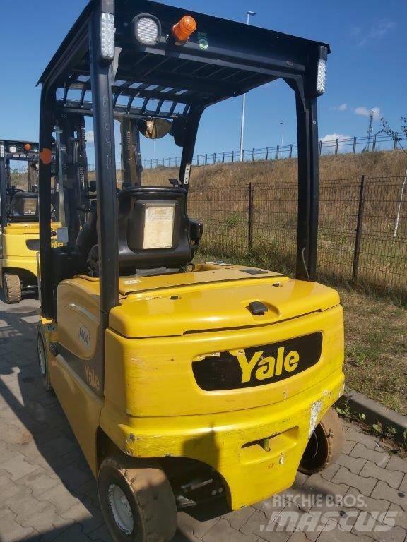 Yale ERP25VL Elektrikli forkliftler