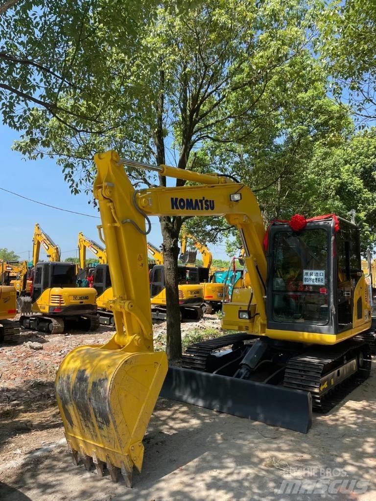 Komatsu PC70-8 Paletli ekskavatörler