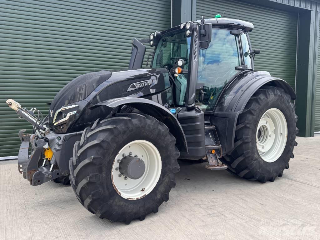 Valtra T 235 Direct Traktörler