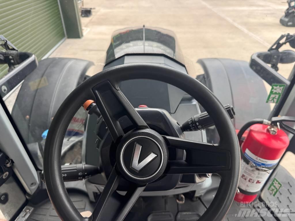 Valtra T 235 Direct Traktörler