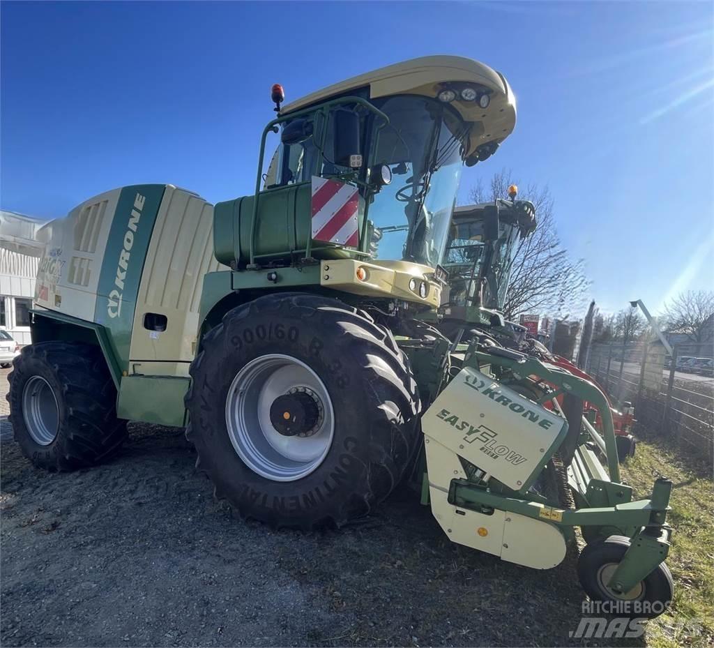 Krone BIG x 700 Kendi yürür silaj makinalari