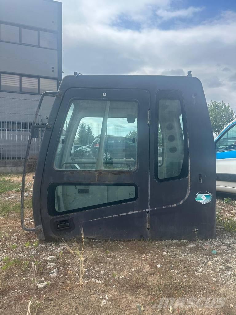 Hyundai 320 LC7A Paletli ekskavatörler