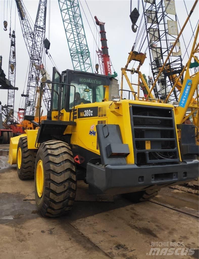 Komatsu WA 380 Tekerlekli yükleyiciler