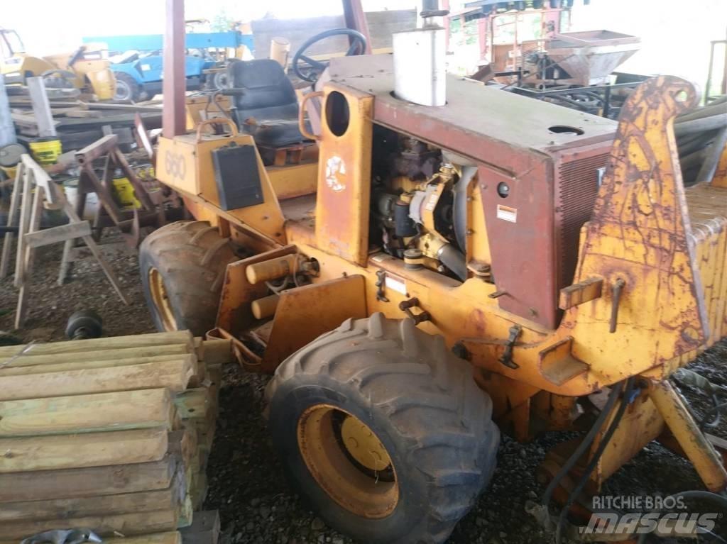 CASE 660 Kanal kazma makinasi