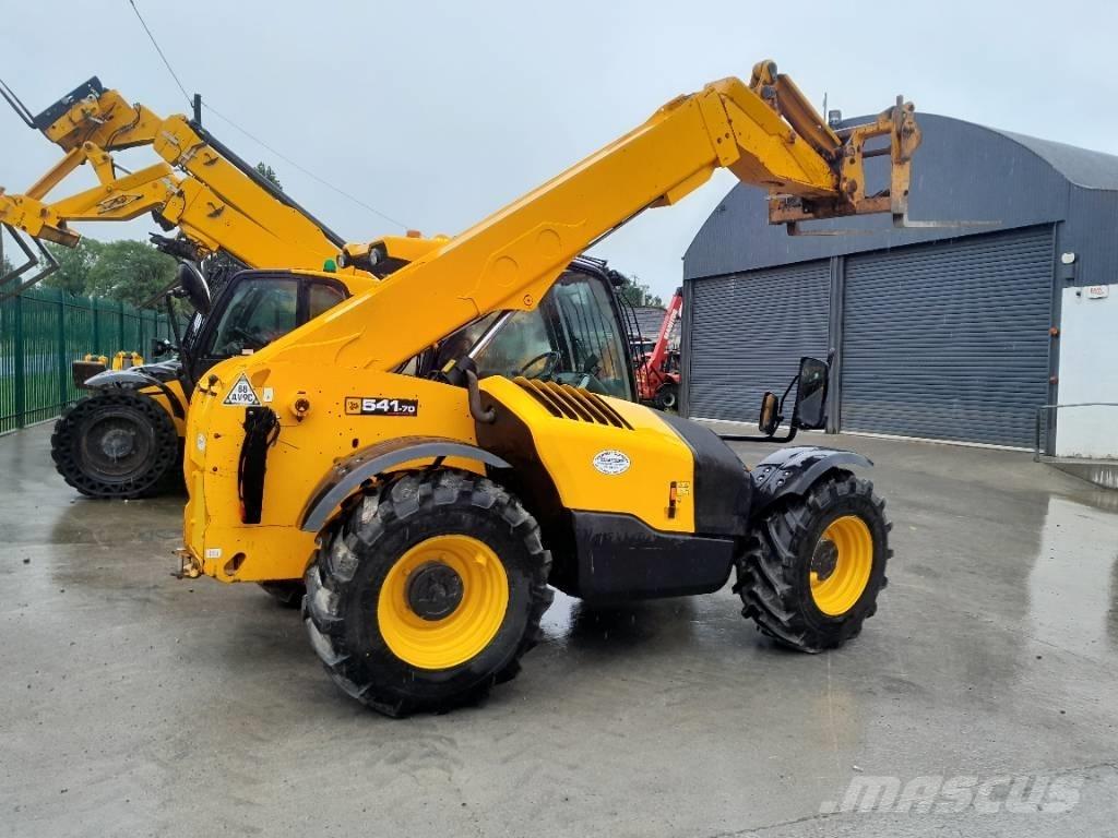 JCB 541-70 Tarimsal teleskopik yükleyiciler