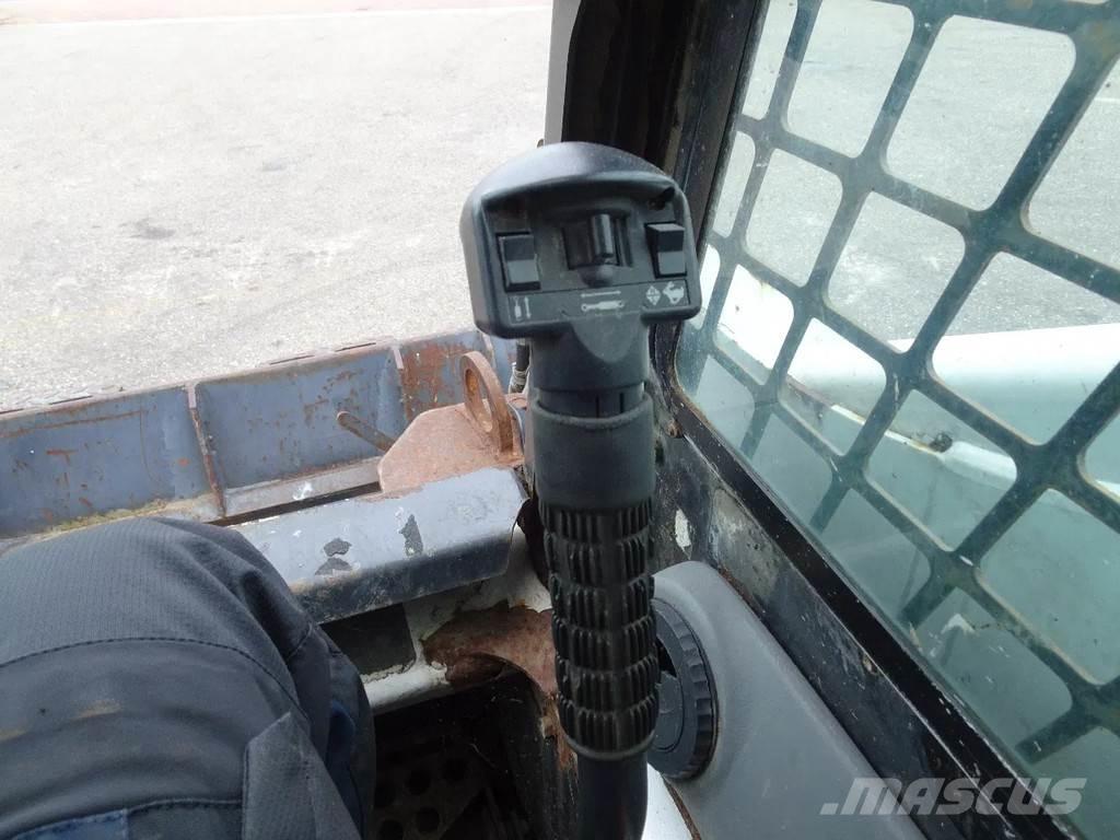 Bobcat 873 Skid steer loderler