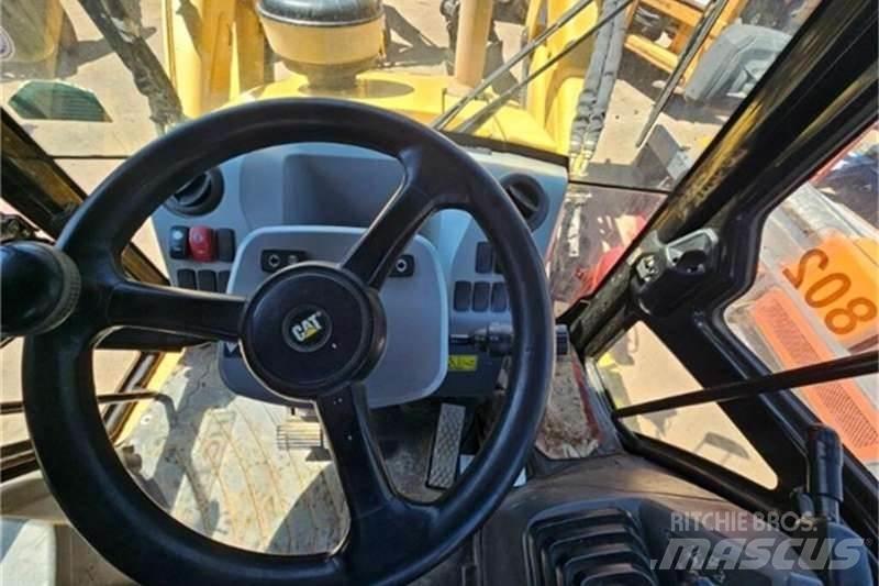 CAT 426F2 TLB Kazıcı yükleyiciler - beko loder