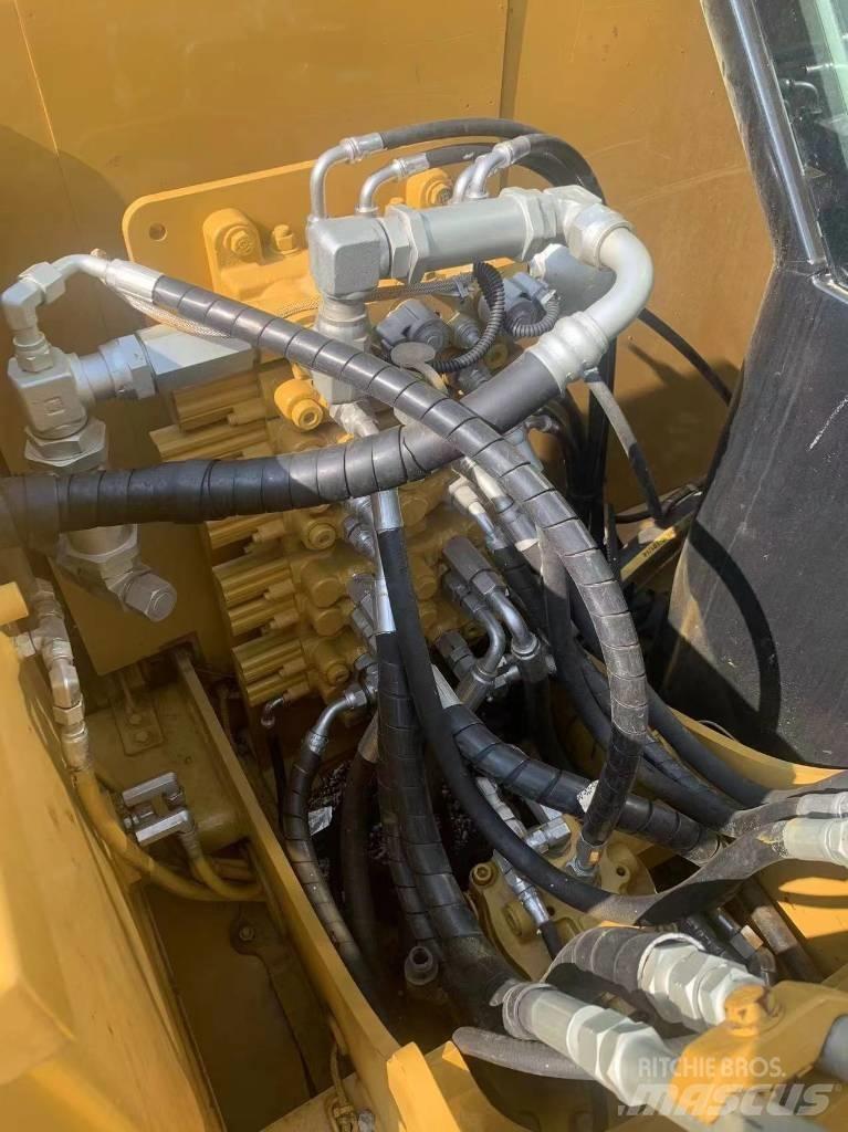 CAT 307E Paletli ekskavatörler