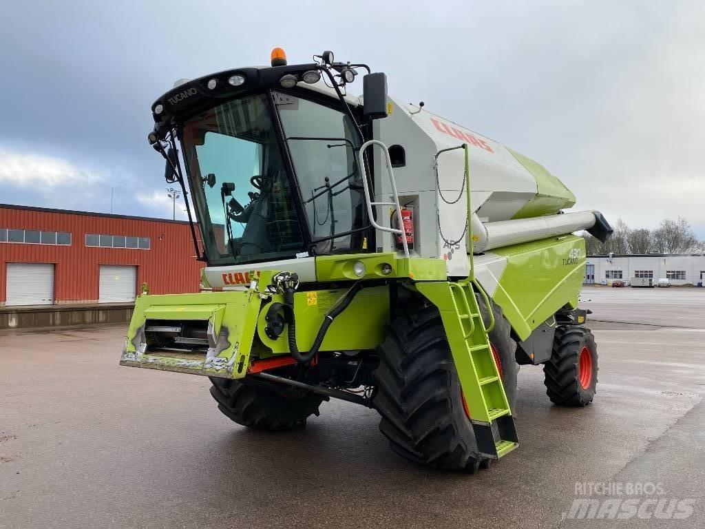 CLAAS Tucano 430 Biçerdöverler
