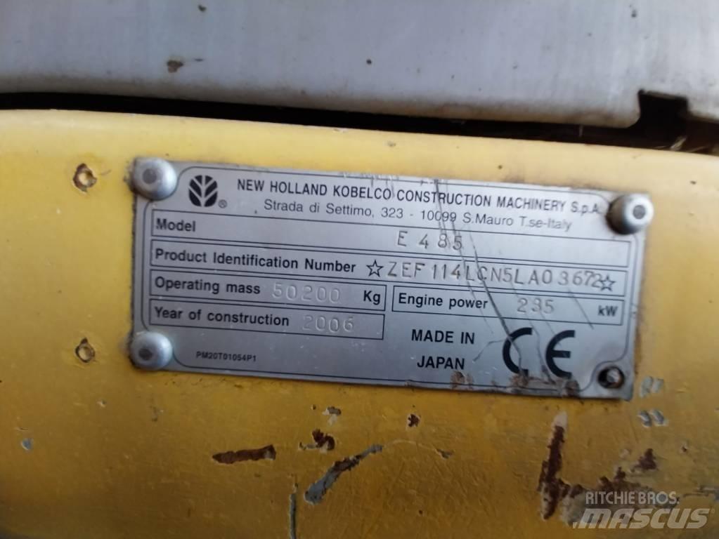 New Holland E 485 Paletli ekskavatörler