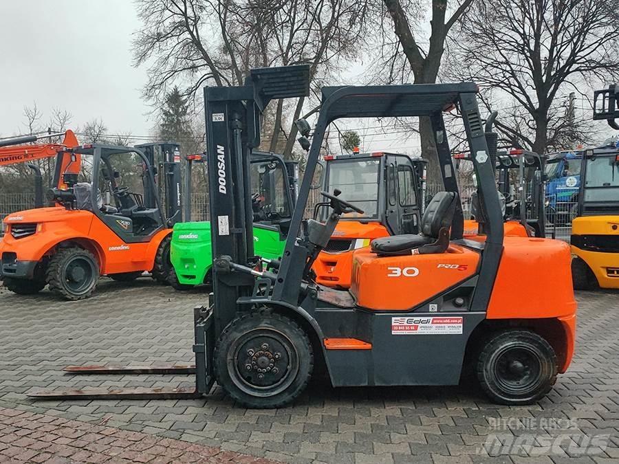 Doosan D30G Dizel forkliftler