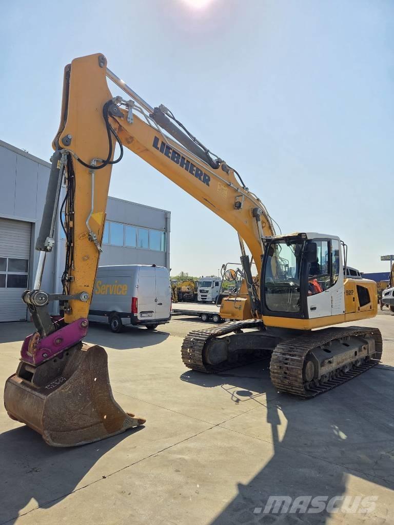 Liebherr R 922 SLC Paletli ekskavatörler