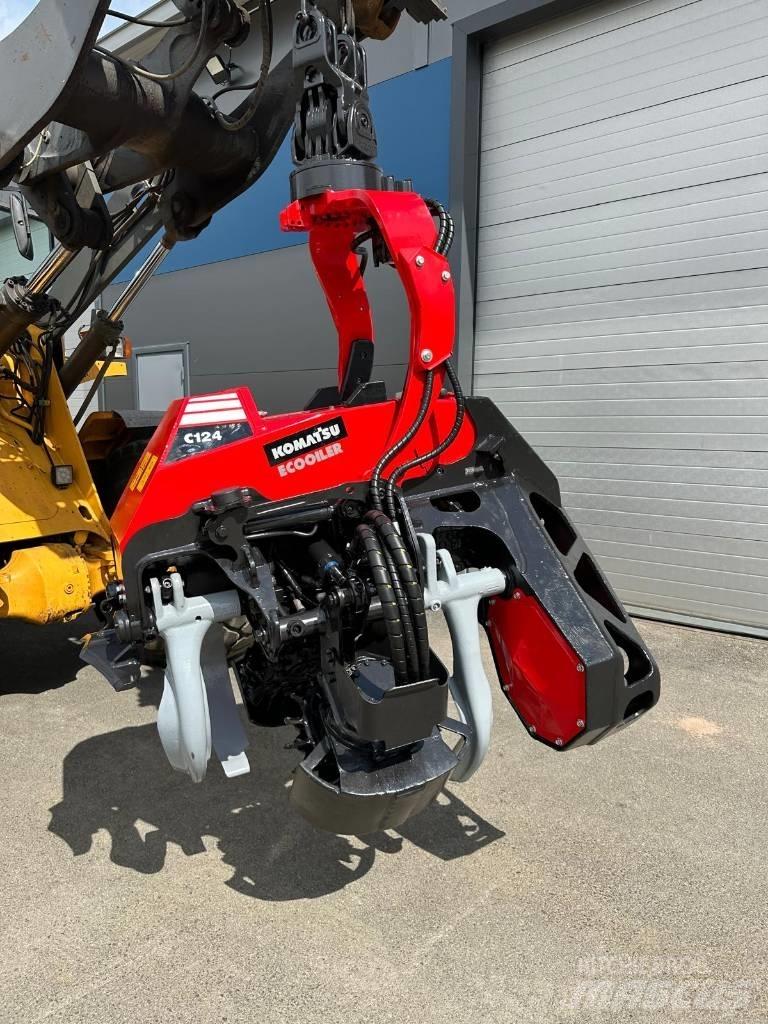 Komatsu C 124 Agaç kesme robotlari