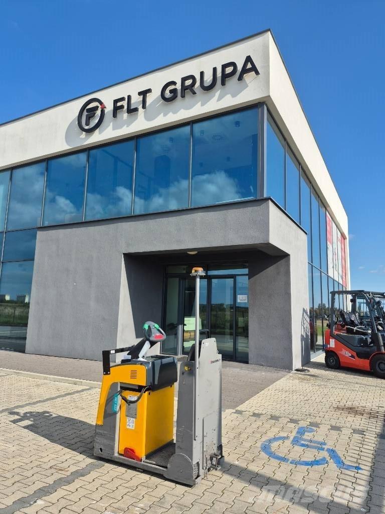 Jungheinrich EZS 130 Çekiciler