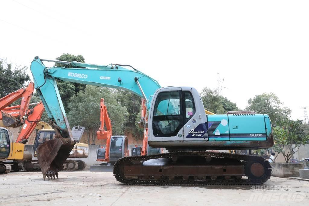 Kobelco SK 200-5 Paletli ekskavatörler
