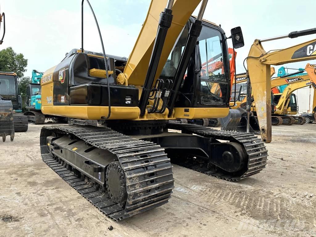 CAT 320D Paletli ekskavatörler
