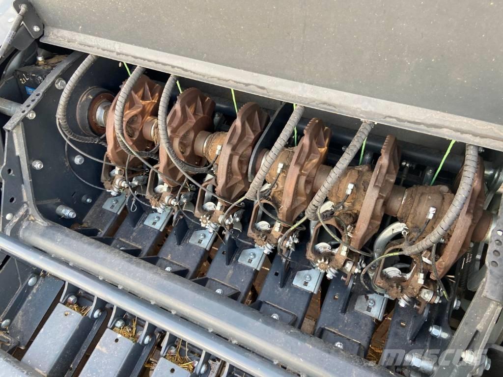 Kuhn LSB 1290D Küp balya makinalari