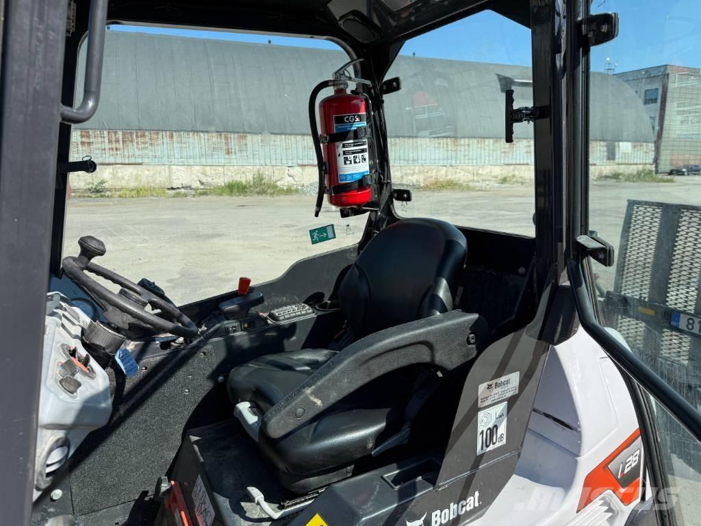 Bobcat L 28 Teleskopik yükleyiciler