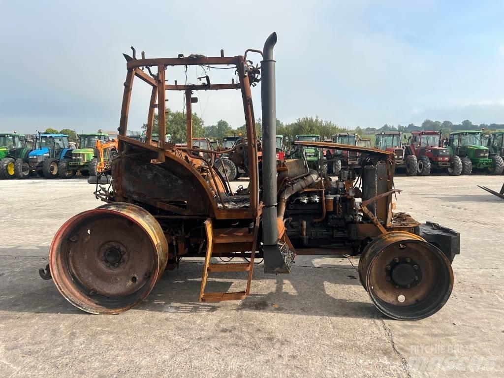 CLAAS 656 Traktörler