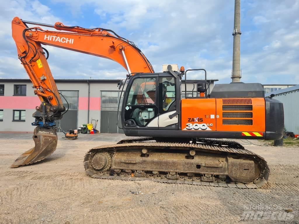Doosan DX 300 LC Paletli ekskavatörler