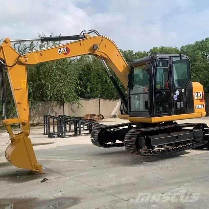 CAT 307E2 Mini ekskavatörler, 7 tona dek